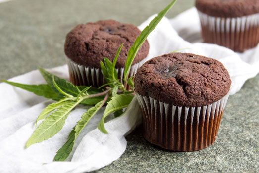 Met wietboter gemaakte Space muffins Met wietboter gemaakte Space muffins