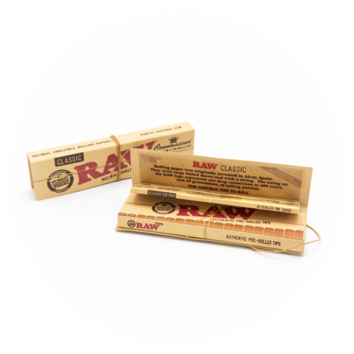 RAW Classic Rolling Papers Connoisseur - King size Slim + Pre-Rolled Tips Open
