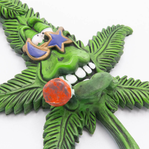 Rocket Magneet - Cannabuds close-up