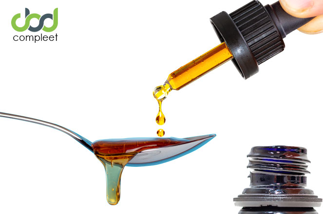 CBD olie inname met honing. CBD olie inname met honing om de bittere smaak te maskeren.